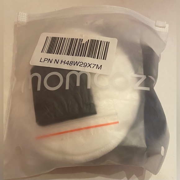 NWT Momcozy Nursing Maternity Bra Size Small - Picture 9 of 10